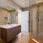펜션 Casa Ana Superbly Renovated With Heated Private 카르보에이루