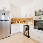 Casa Ana Superbly Renovated With Heated Private 펜션
