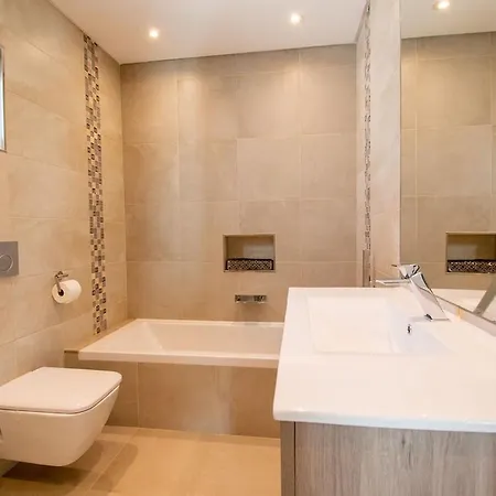 Casa Ana Superbly Renovated With Heated Private *