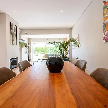 Сasa de vacaciones Casa Ana Superbly Renovated With Heated Private *