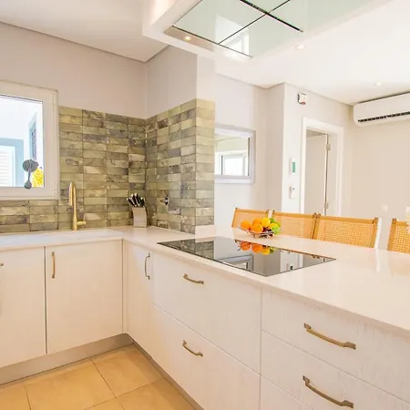 Casa Ana Superbly Renovated With Heated Private Hébergement de vacances Carvoeiro (Lagoa)